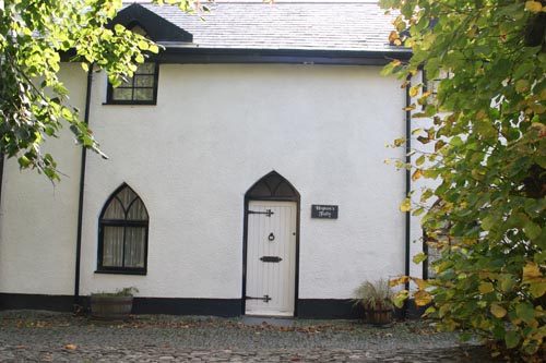 Torrington church cottages